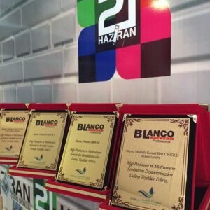 7d770bd6-6a64-4cc7-8477-bdb5fc5eb799